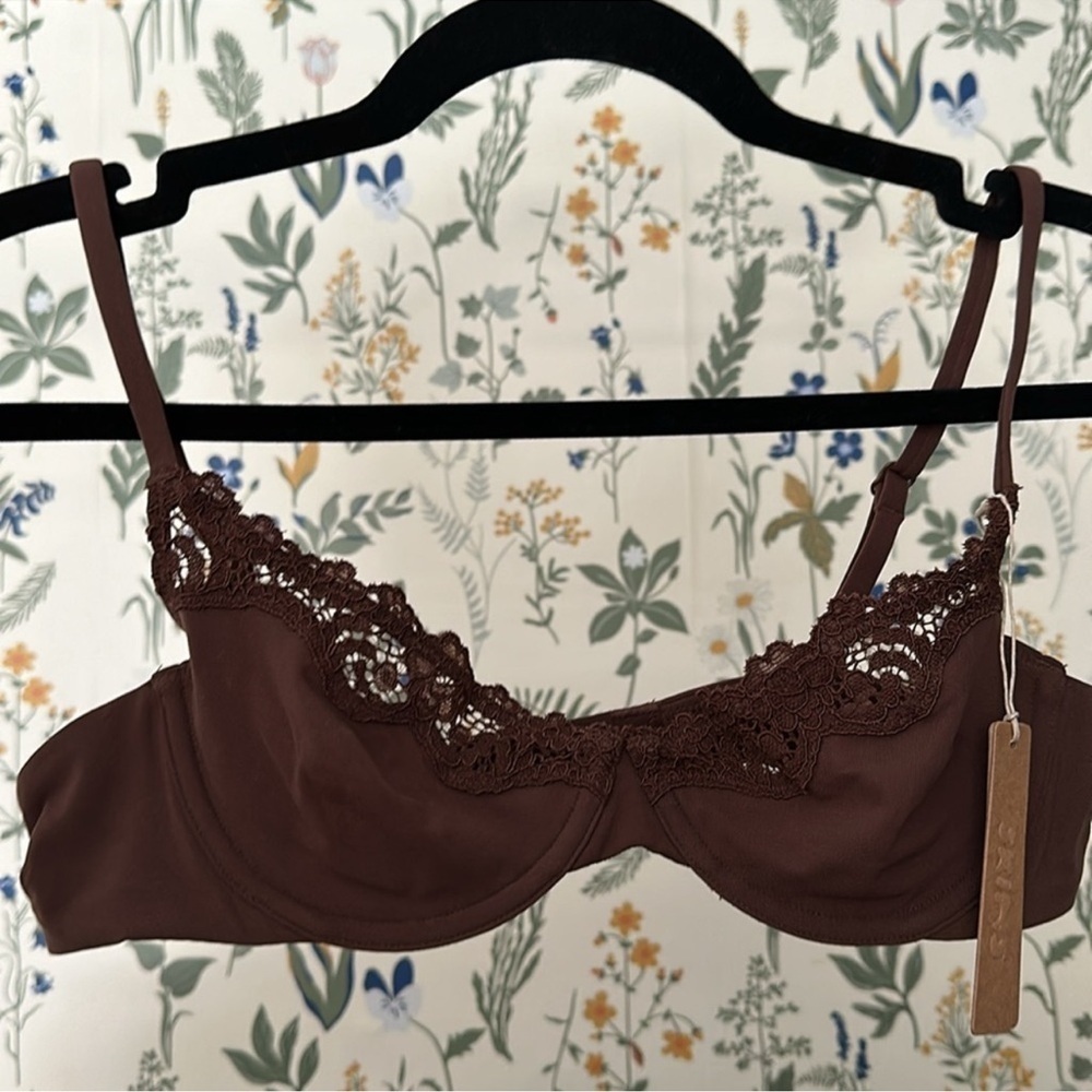 SKIMS FITS G1 EVERYBODY LACE UNDERWIRE BRA COCOA 42D brown NWT
